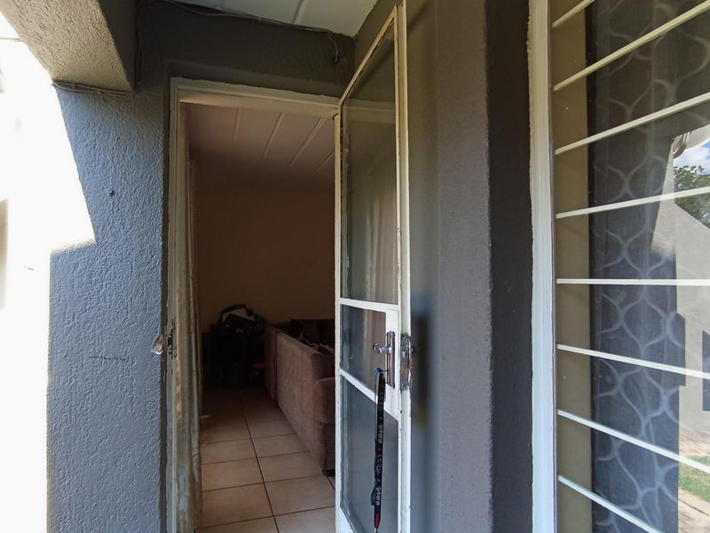 Charming 2-Bedroom Ground Floor Apartment for Sale | Cocomo Complex, Ferndale | Bank Assisted Sale - Photo 4