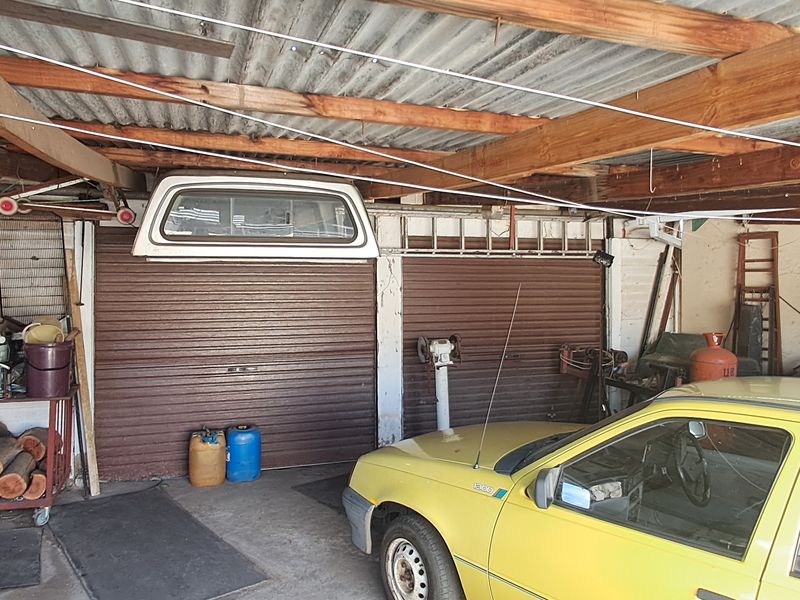 Freehold For Sale In Newcastle - Photo 5