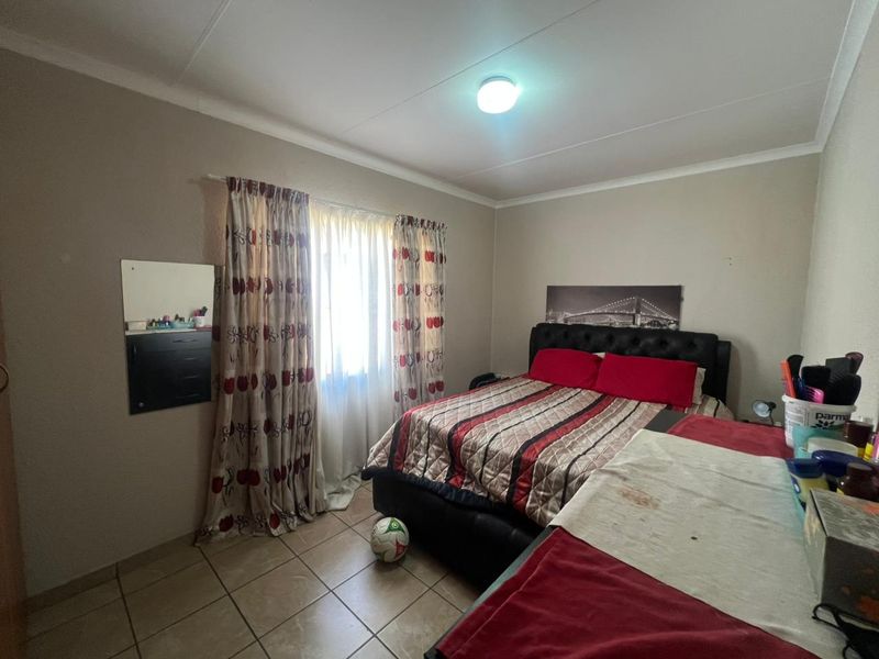 Secure Estate Living – Perfect for First-Time Buyers & Investors - Photo 9