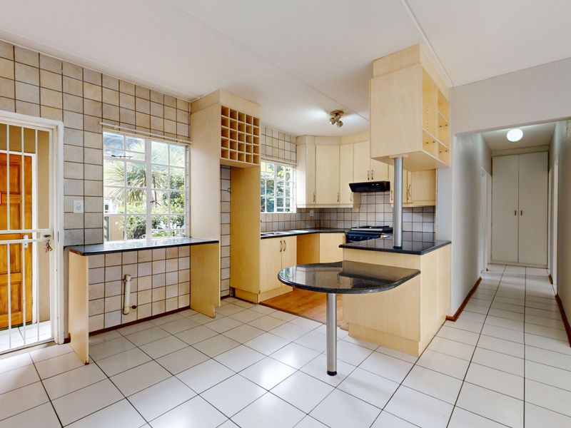 Sunny Ground Floor Gem In Secure Estate - Photo 9