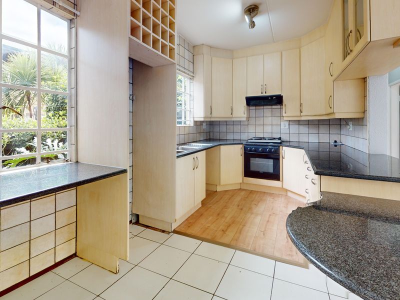 Sunny Ground Floor Gem In Secure Estate - Photo 6