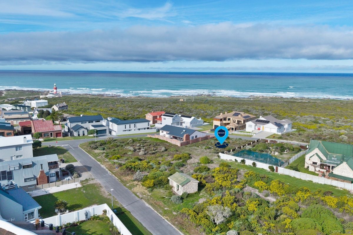 Vacant Stand in a Growing Agulhas Neighbourhood - Photo 4