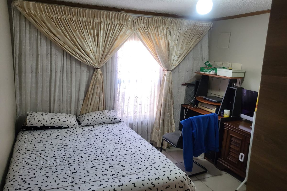 Spacious & Serene Home Perfect for a Big Family or Smart Investor - Photo 2