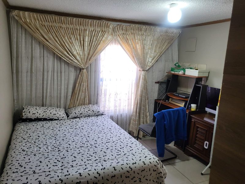 Spacious & Serene Home Perfect for a Big Family or Smart Investor - Photo 2