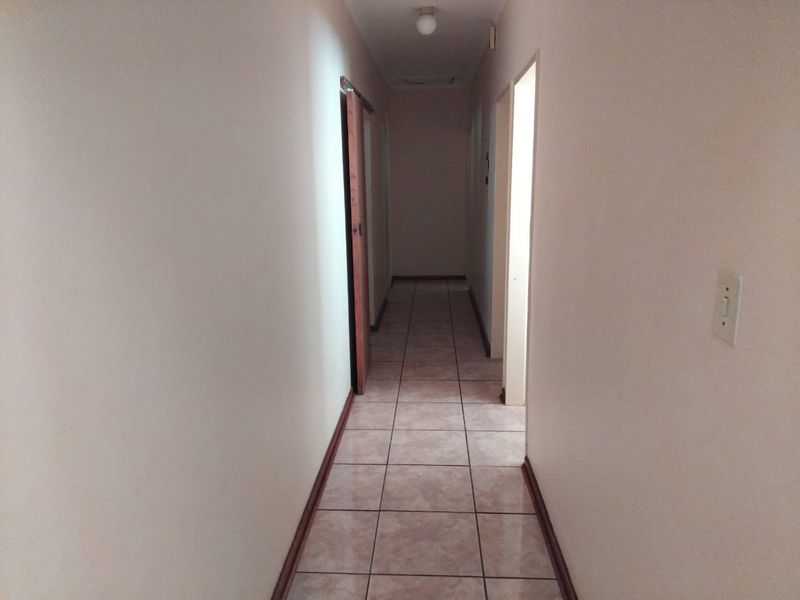 A home for your family - Photo 10