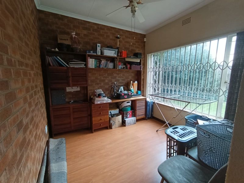Spacious Family Home in a Secure and Sought-After Witfield Enclosure – Move-In Ready! - Photo 8