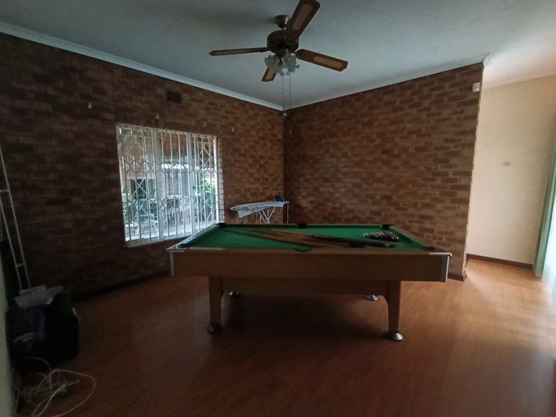 Spacious Family Home in a Secure and Sought-After Witfield Enclosure – Move-In Ready! - Photo 7