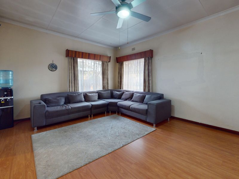 Spacious Family Home in a Secure and Sought-After Witfield Enclosure – Move-In Ready! - Photo 9