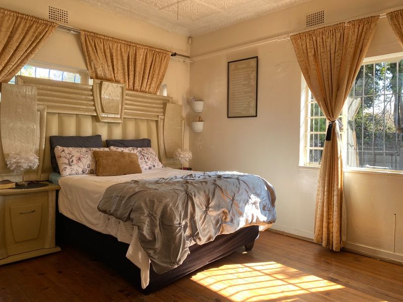 Incredible Family Home with Double Income Potential - Photo 10