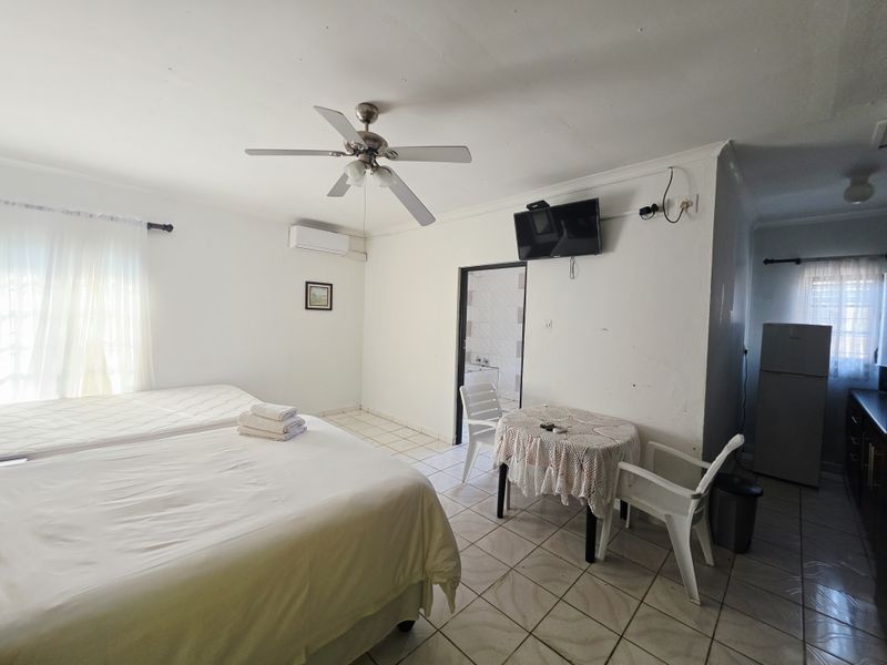 Established Bed & Breakfast in a Prime Central Location - Photo 8