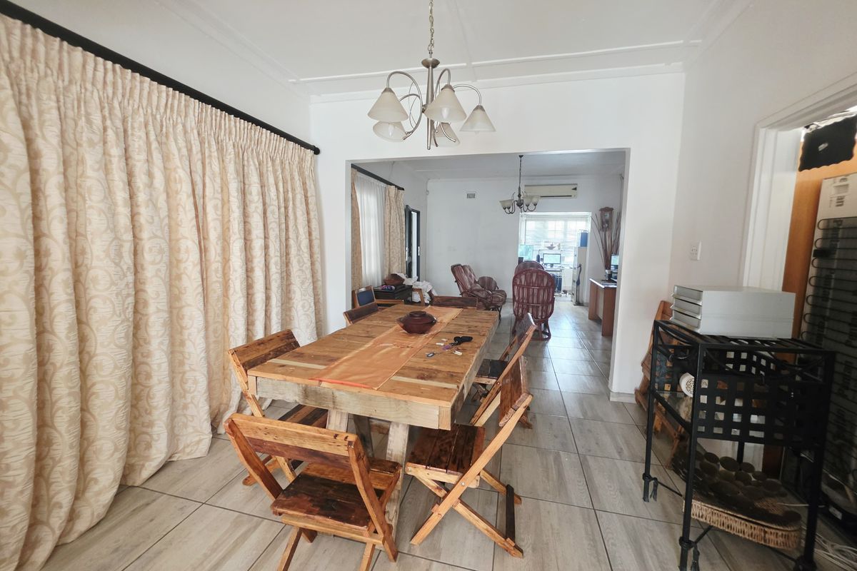 Established Bed & Breakfast in a Prime Central Location - Photo 4