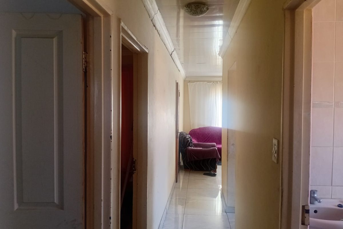 Family Home or Investment Opportunity in Sought-After Mmabatho - Photo 3