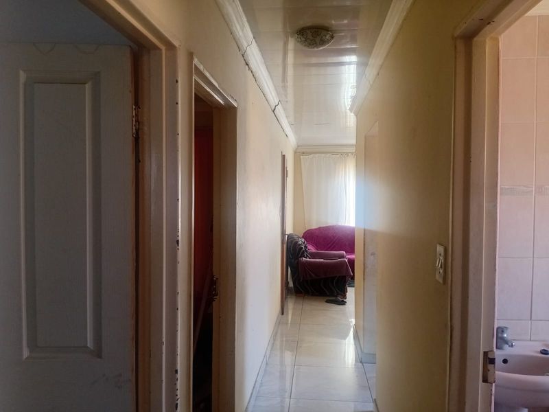 Family Home or Investment Opportunity in Sought-After Mmabatho - Photo 3