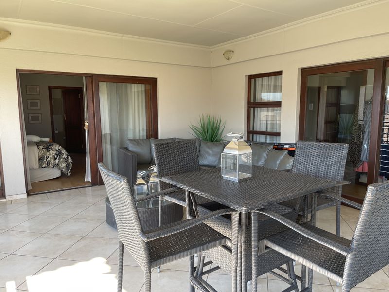 EXCLUSIVE FAMILY LIVING IN ELIGWA ESTATE. - Photo 10