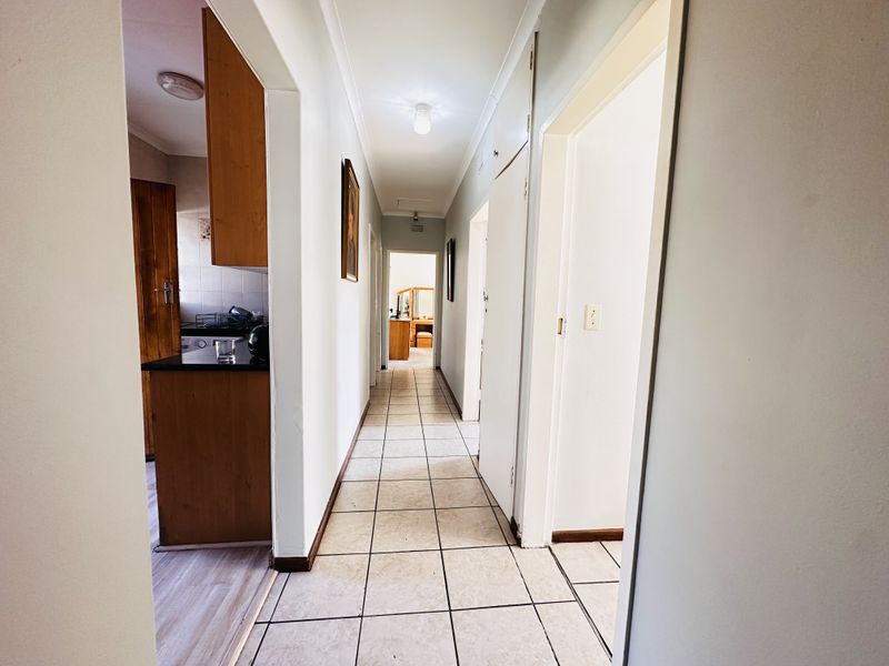 Newly Renovated Family Home in Secure Dalpark Ext 1 - Photo 10
