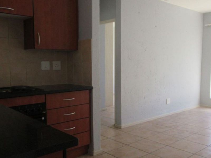 Motivated seller - perfect investment opportunity. - Photo 5