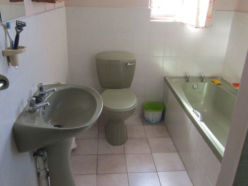 Coastal Garden flat - Photo 7