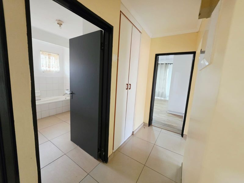 No Monthly Levies – Neat 3-Bedroom Townhouse in Birdswood - Photo 8