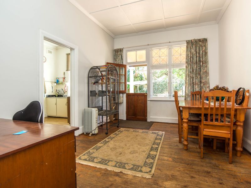 Spacious Family Home with Cottage and Great Potential - Photo 7