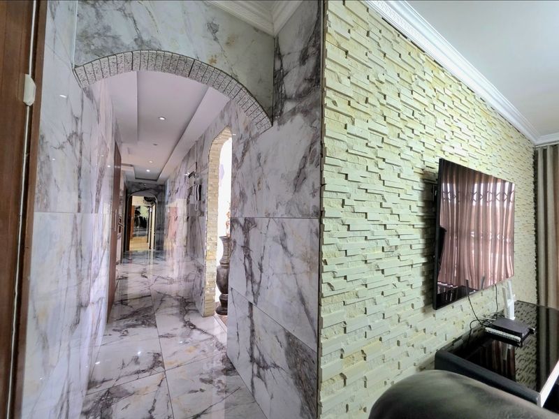 Two Homes, One Address – Exceptional Investment Opportunity in Isipingo Hills - Photo 5