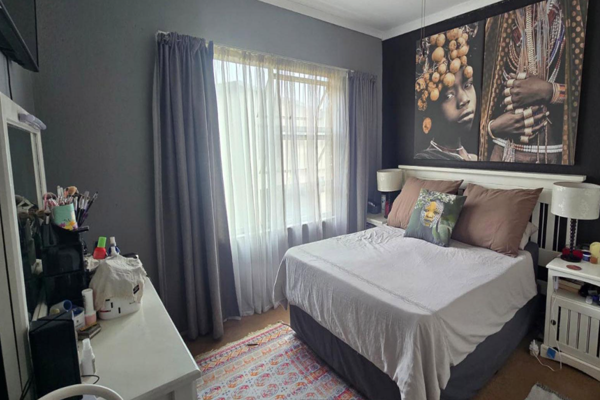 URGENT DISTRESS SALE in Glen Marais best location - Photo 4