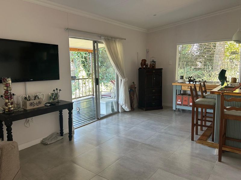 Hilton - House To Let - Photo 9