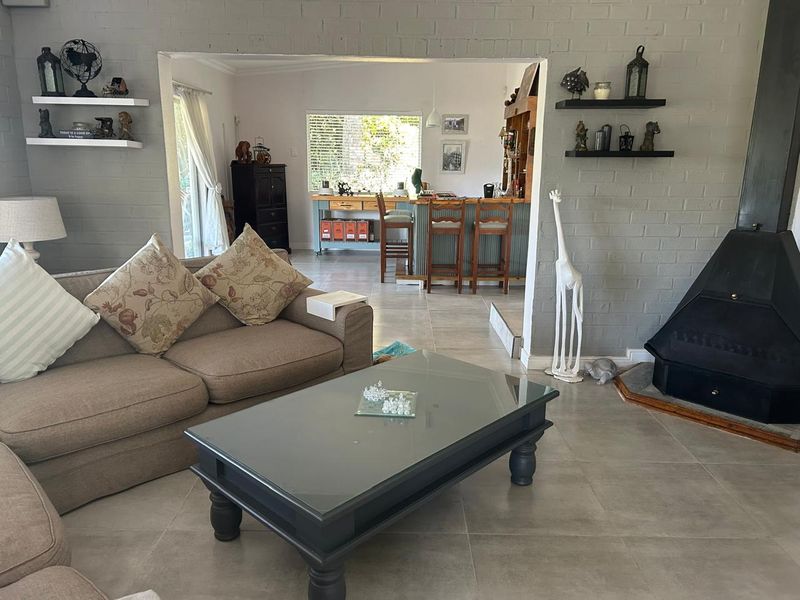 Hilton - House To Let - Photo 6