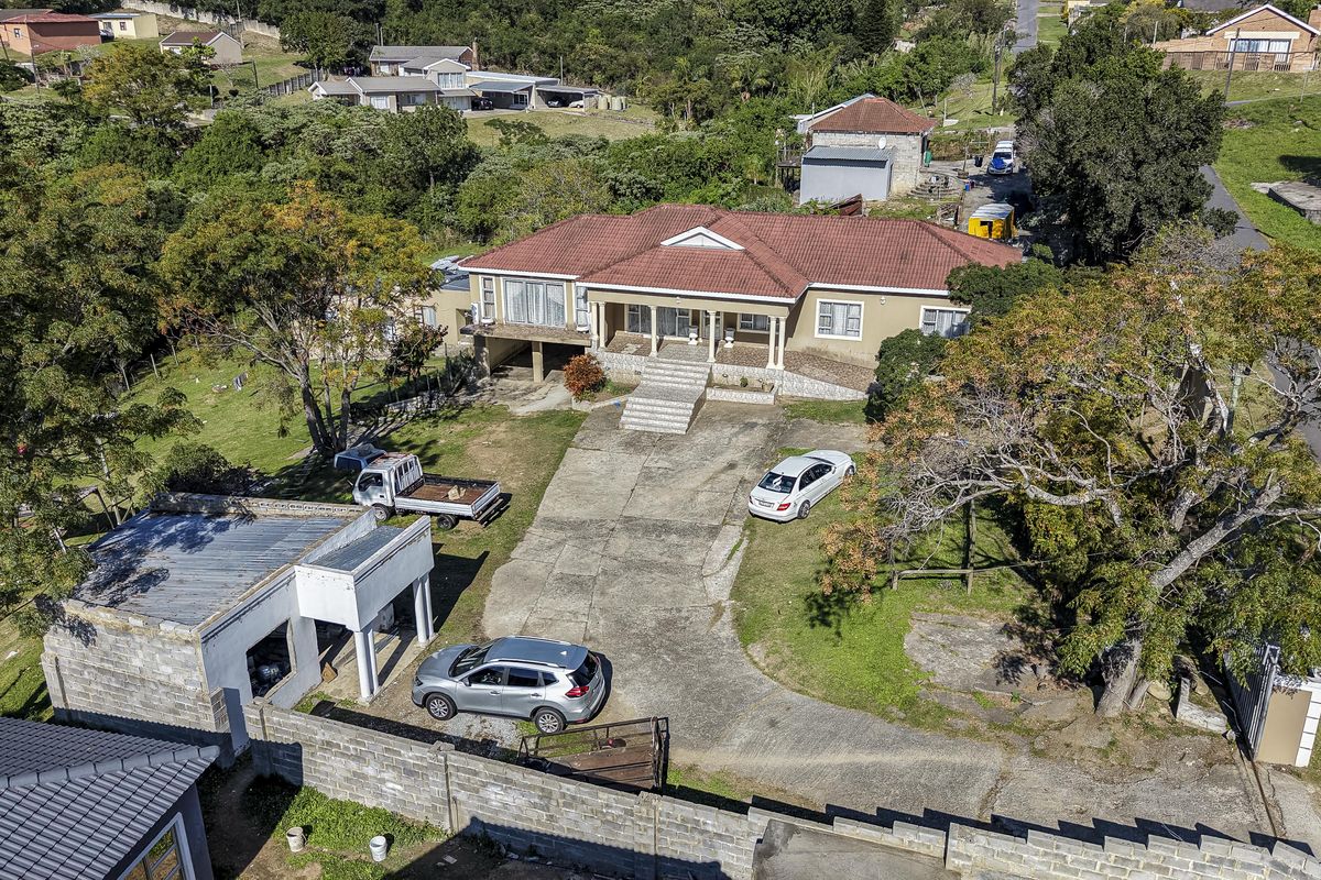 Exceptional Family Home with Income Potential on a Large Erf - Photo 2