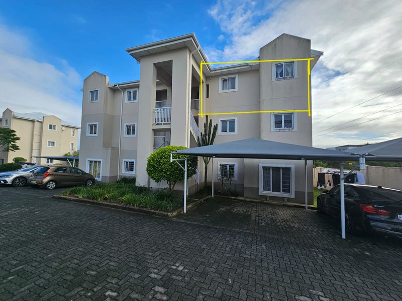 PRICED TO GO! Modern lock up and go Apartment in Popular Complex in Beacon Bay - Photo 1