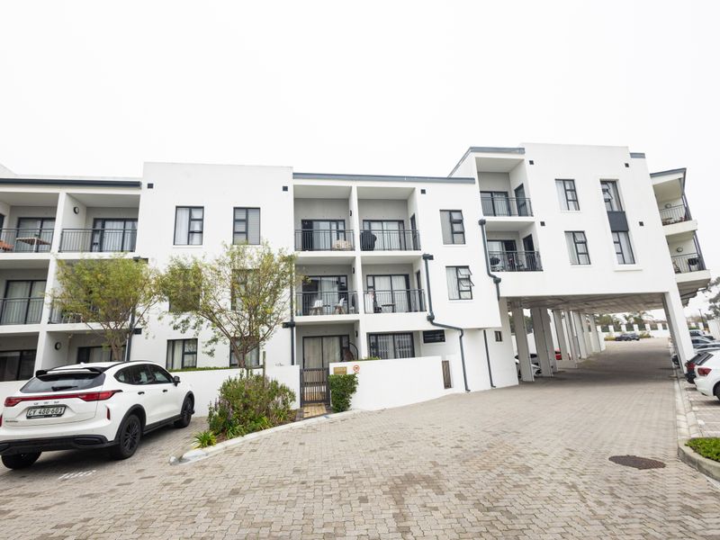 Apartment Rental Monthly In Durbanville - Photo 6