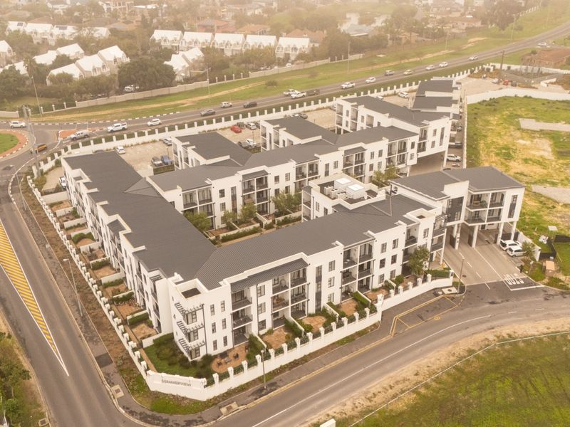 Apartment Rental Monthly In Durbanville - Photo 3