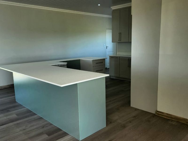 Designed to Impress, Created for Coastal Living – No Transfer Duty - Photo 9