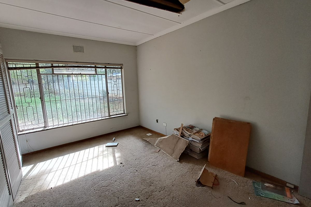 Searching for a New Caretaker to Restore Its Charm - Photo 4