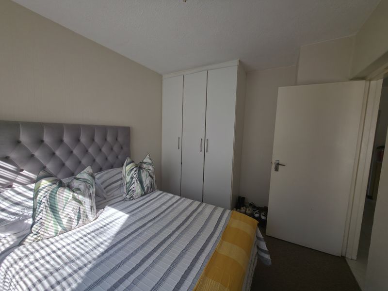 Ground Floor Apartment in Secure, well maintained The Beacon - Photo 10
