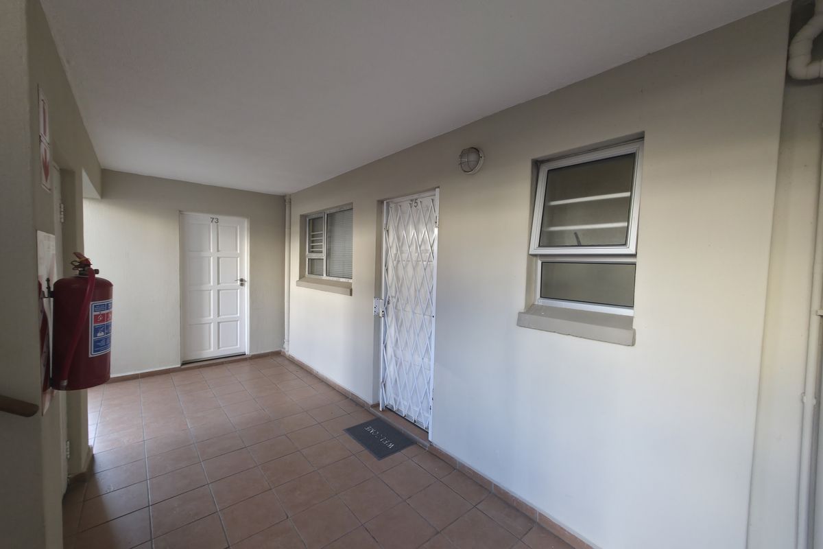 Ground Floor Apartment in Secure, well maintained The Beacon - Photo 4
