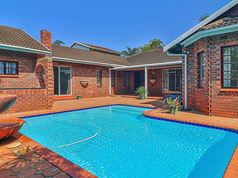 4 Bedroom House For Sale In St Winifreds - Photo 2