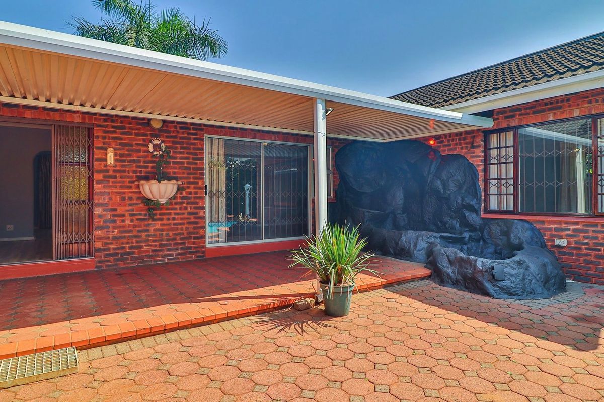 4 Bedroom House For Sale In St Winifreds - Photo 5