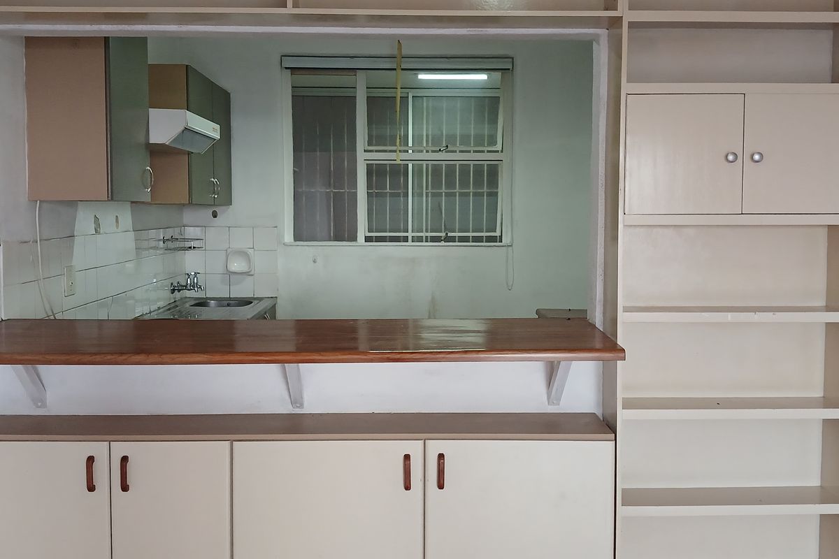 2 bedrooms for sale in Primrose Hill. - Photo 2