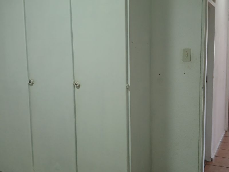 2 bedrooms for sale in Primrose Hill. - Photo 10