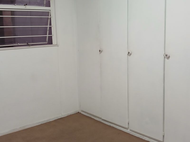 2 bedrooms for sale in Primrose Hill. - Photo 9