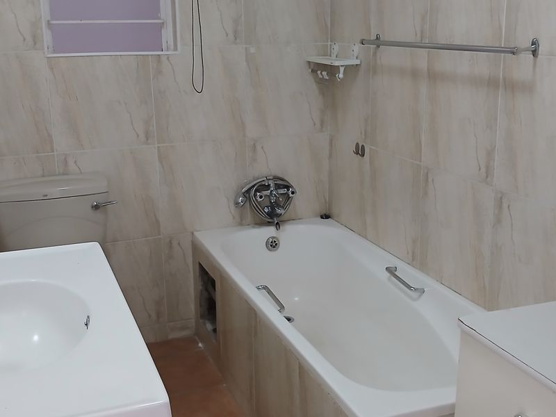 2 bedrooms for sale in Primrose Hill. - Photo 7