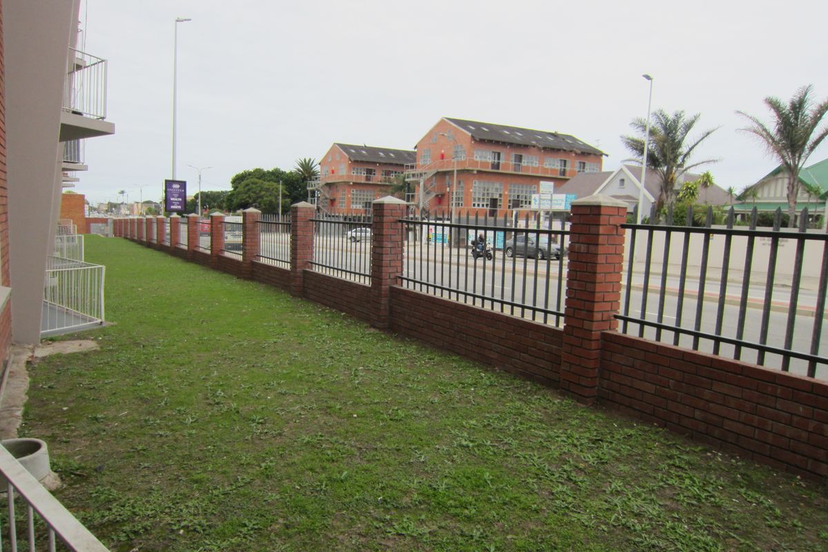 PERFECT GROUND FLOOR APARTMENT FOR SALE - Photo 2