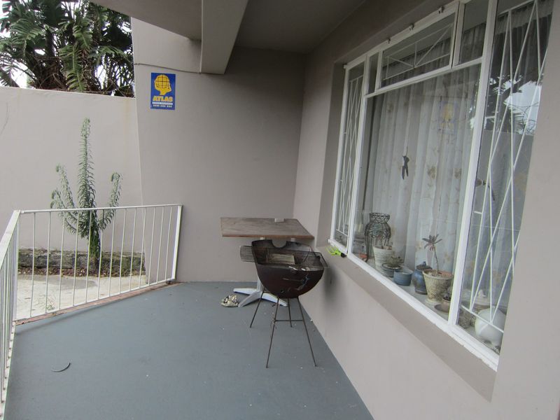 PERFECT GROUND FLOOR APARTMENT FOR SALE - Photo 4