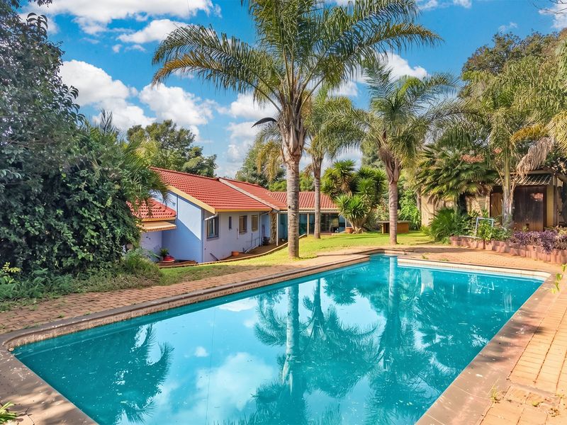 Amazing Best Views , Large Yard Needs Love -Non Distressed Auction - Photo 6