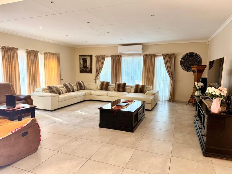 Beautiful property in Cashan, Look no further!! - Photo 7