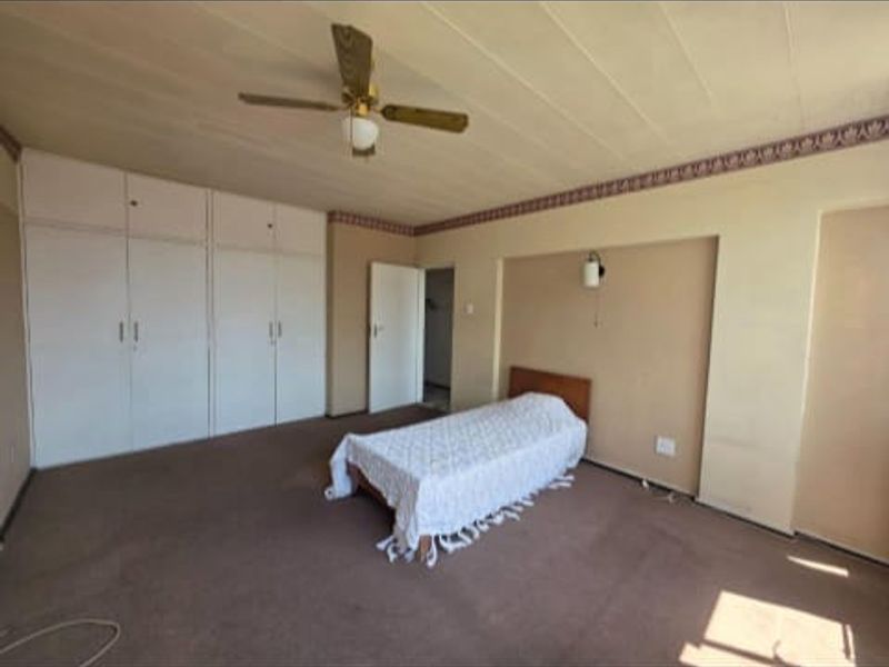 Jewel of a Home overlooking Bedfordwiew for less than R5000 a month repayment - Photo 4