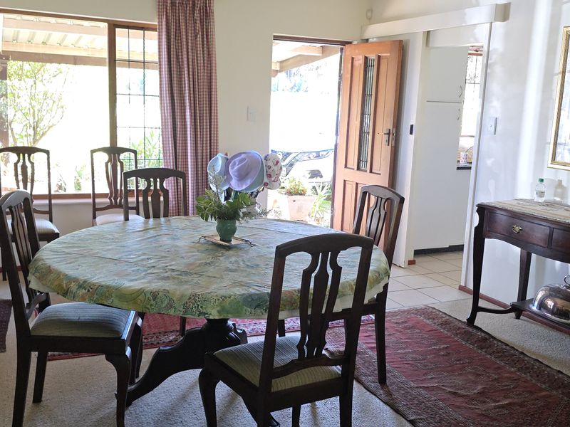 Warm and Inviting Home situated on the Game Estate - Photo 5