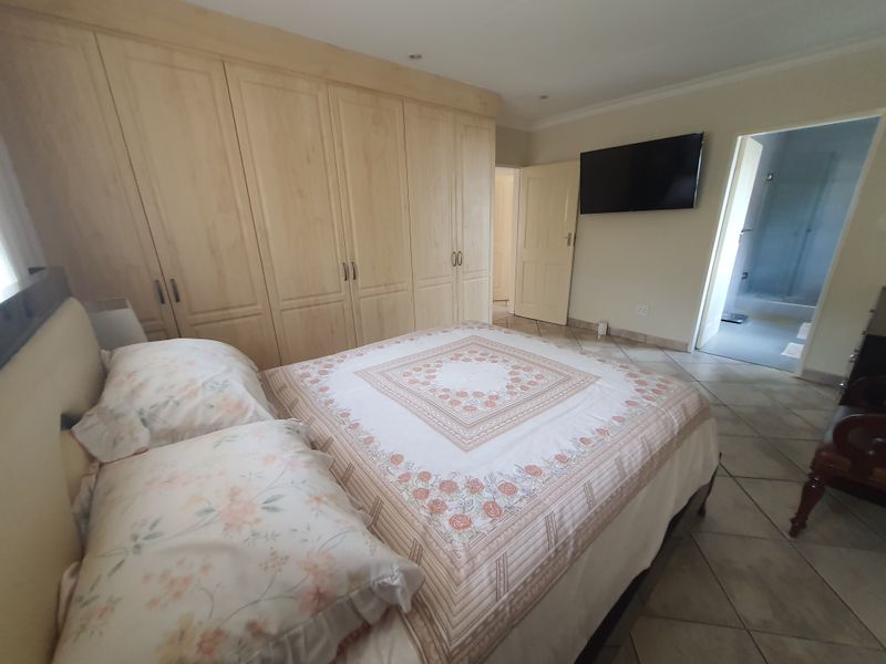 3 Bed 2 bath in Amberfield Manor - Photo 10