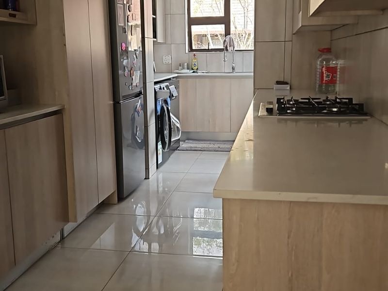 3 Bed 2 bath in Amberfield Manor - Photo 8
