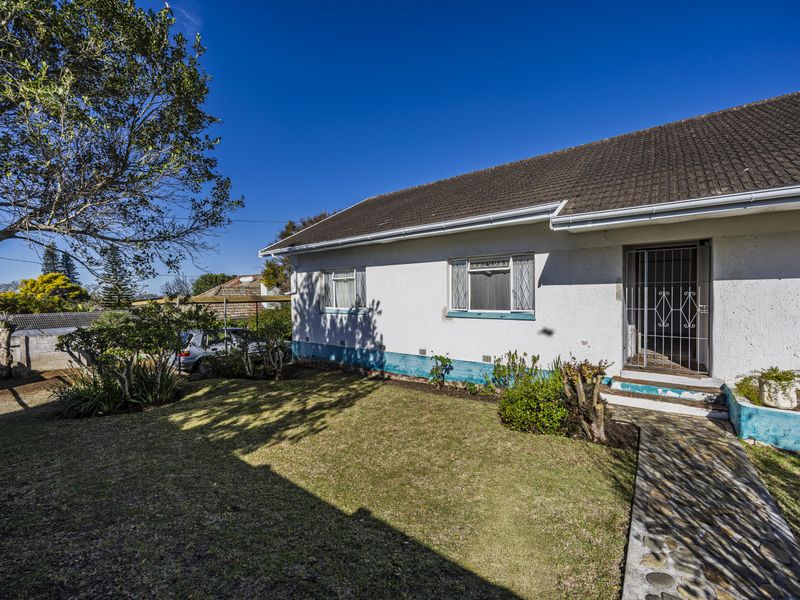 A Home Built on a Lifetime of Love – With Space to Grow - Photo 6